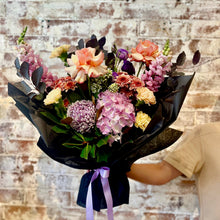 Load image into Gallery viewer, FLORIST CHOICE