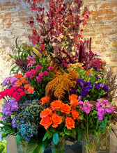 Load image into Gallery viewer, FLORIST CHOICE
