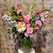 Load image into Gallery viewer, FLORIST CHOICE
